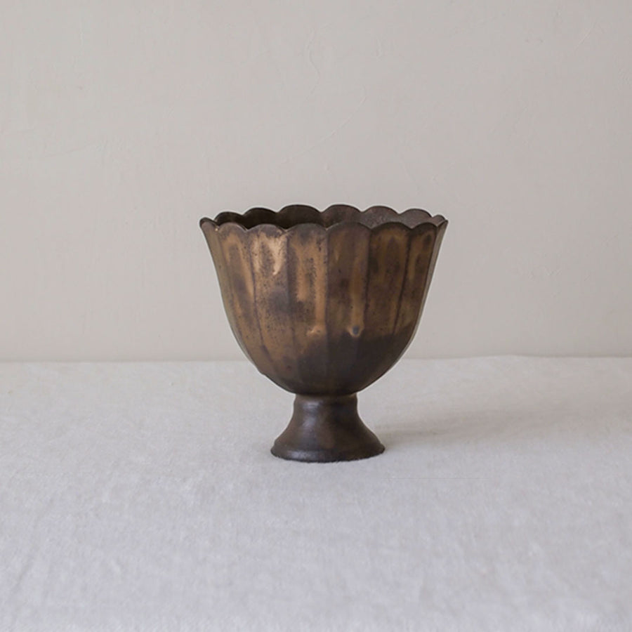 Vase No.1 | Gold